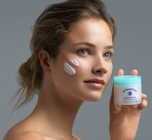 Load image into Gallery viewer, Nutricentials Bioadaptive Skin Care™ Moisturize Me Intense Hydrating Cream
